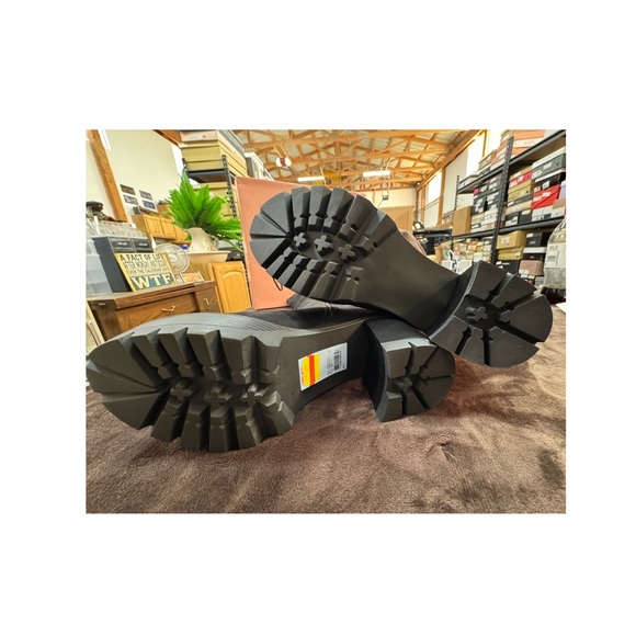 wild Pair Black Knee-High Platform Boots size 10 - Picture 8 of 12